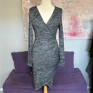 Guess by Marciano Rakel Long-Sleeve Wrap Dress Two Tone Gray Size‎ M